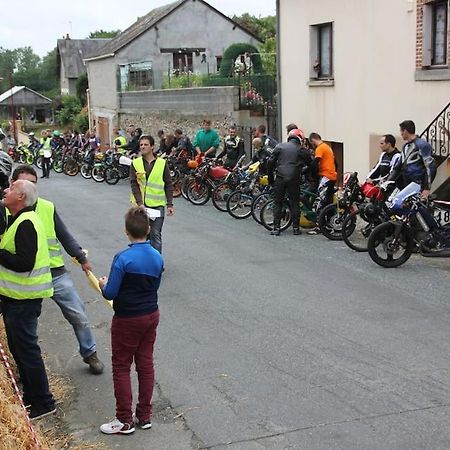 Maison Lushbrooks Moutier-Malcard Exteriér fotografie