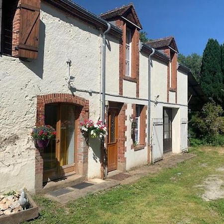 Maison Lushbrooks Moutier-Malcard Exteriér fotografie