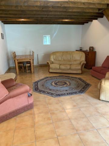 Maison Lushbrooks Moutier-Malcard Exteriér fotografie